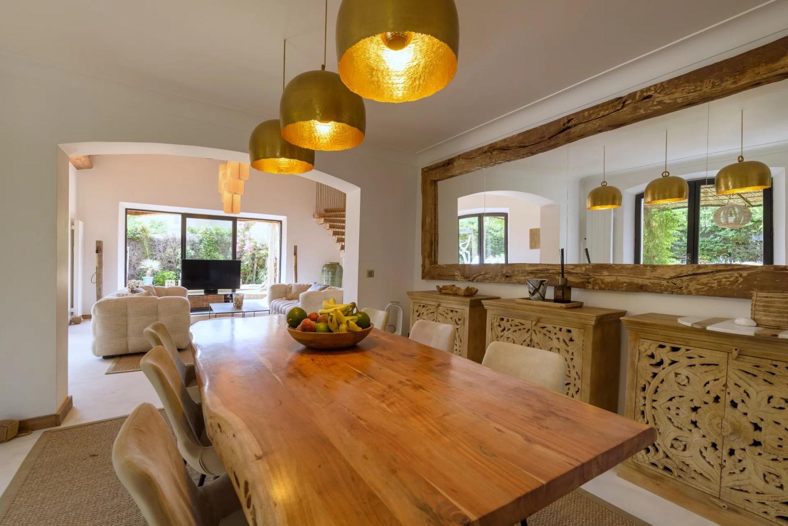 Villa à vendre à pied des plages à Grimaud