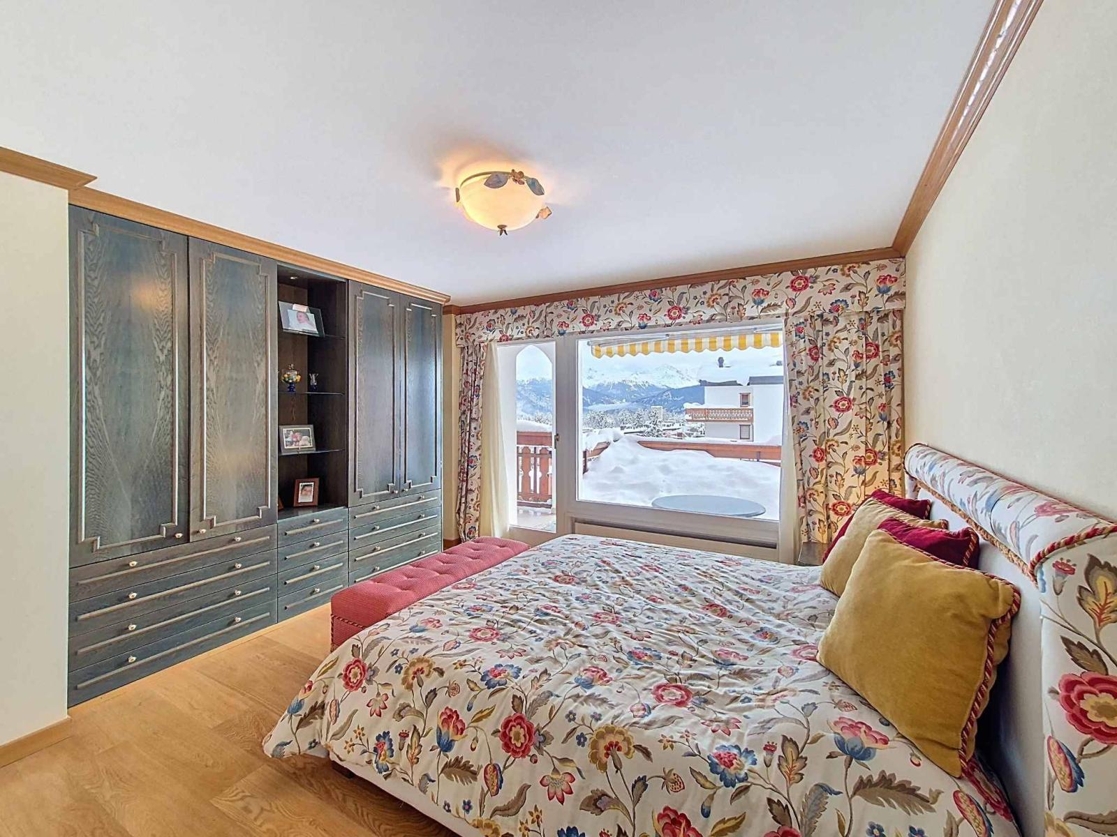 Spacieux 7.5 pièces idéalement situé au cœur de la station