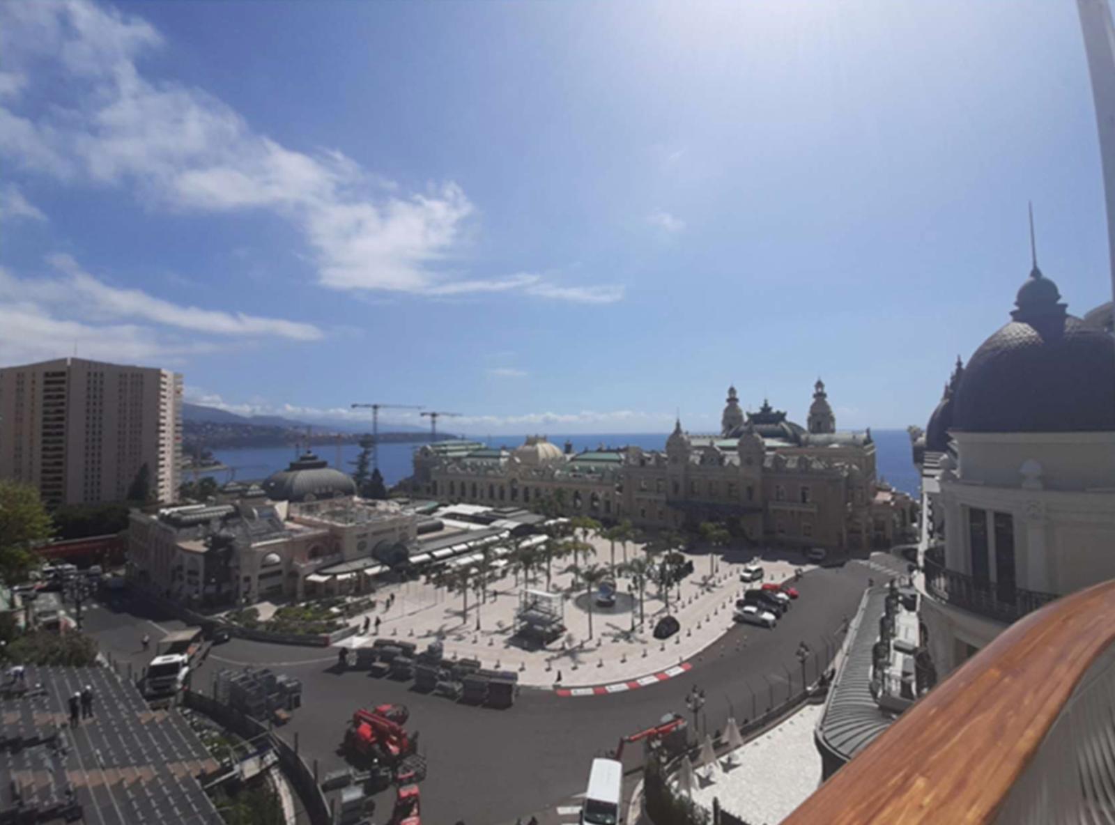 Duplex de 5 chambres dans la plus prestigieuse résidence de Monaco, le One Monte-Carlo