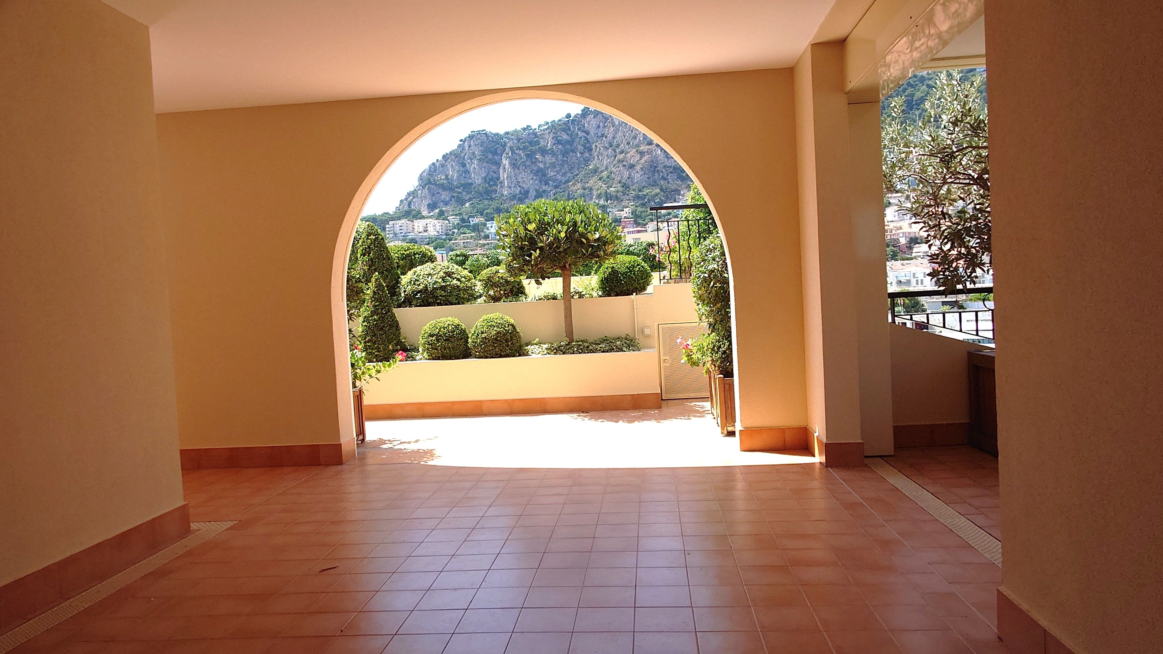 ckKjR_loggia-salle-a-manger-1778142722.jpg
