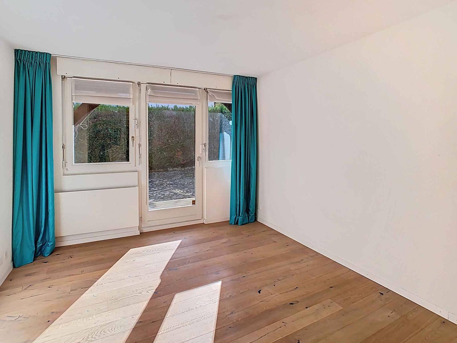 Bel appartement de charme avec jardin au calme absolu