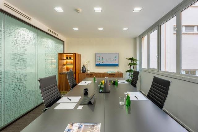 FONTVIEILLE: bureau de 20m2 en location