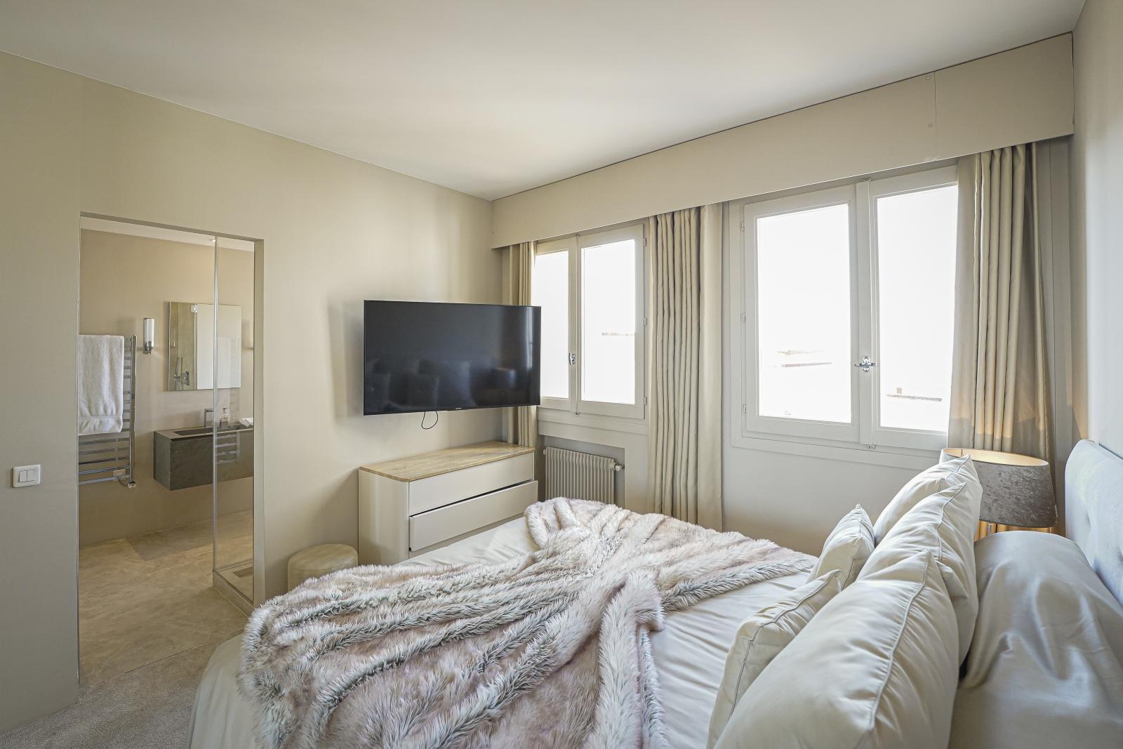 Rare ! Magnifique appartement de Maître meublé avec vue panoramique !