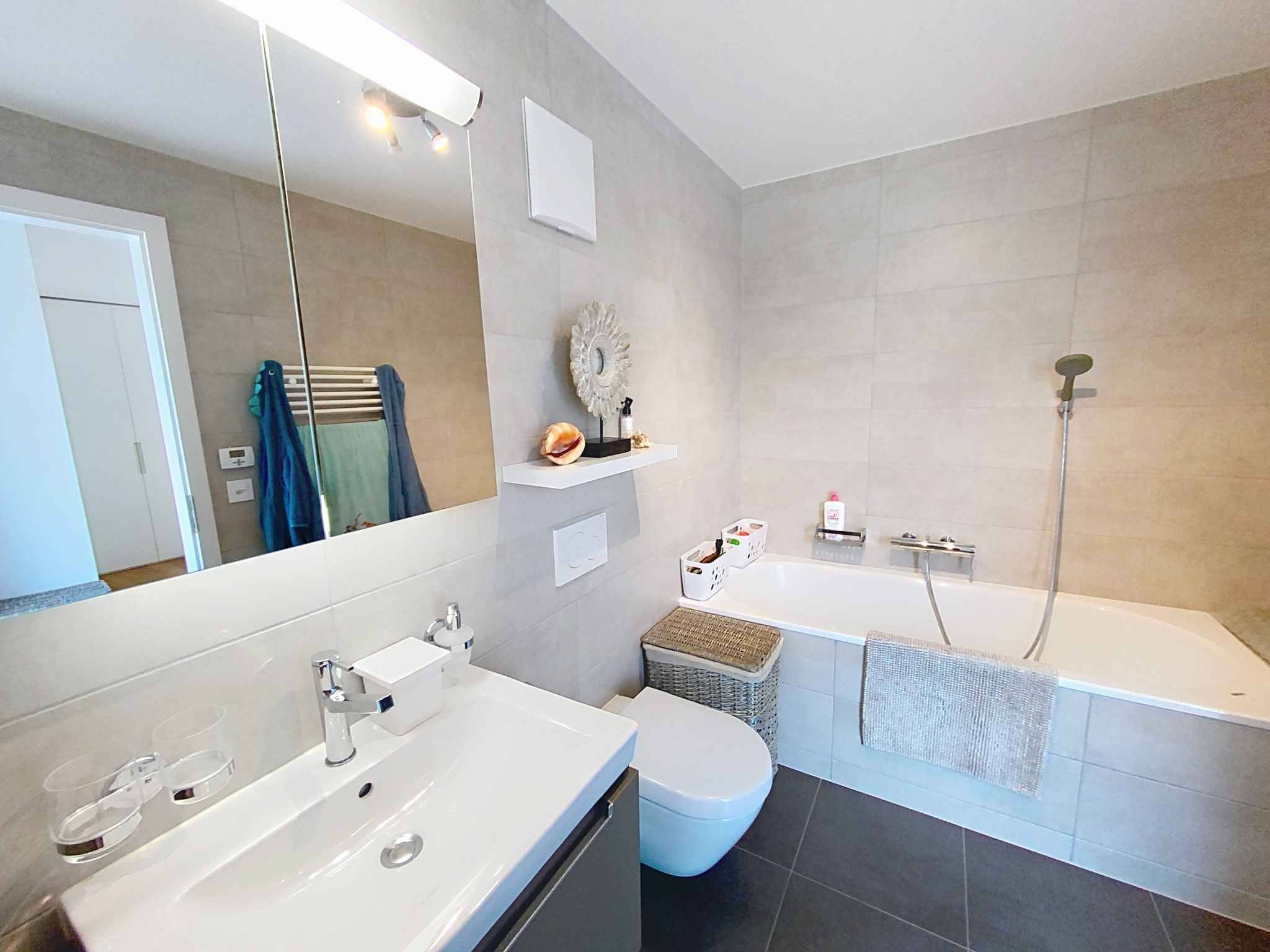 cWEAn_kaban-bien-6902798.jpg