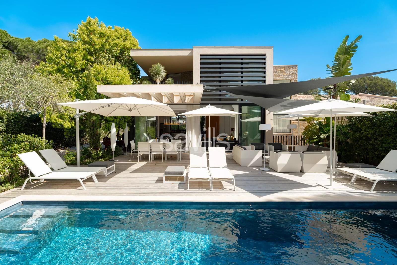 Villa contemporaine au cœur des Salins