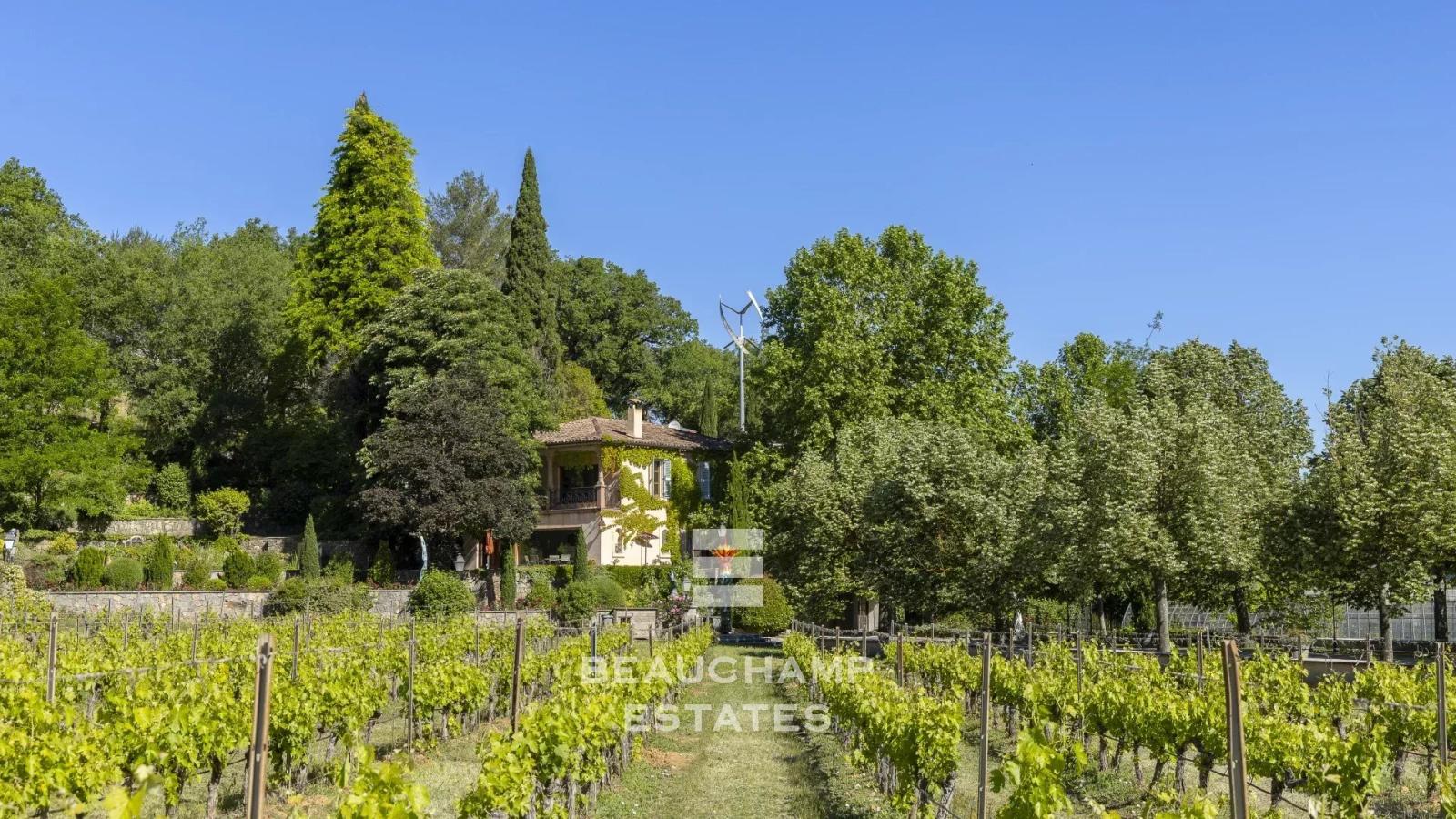 Domaine viticole d’Exception 11 chambres  - Aix-en-Provence