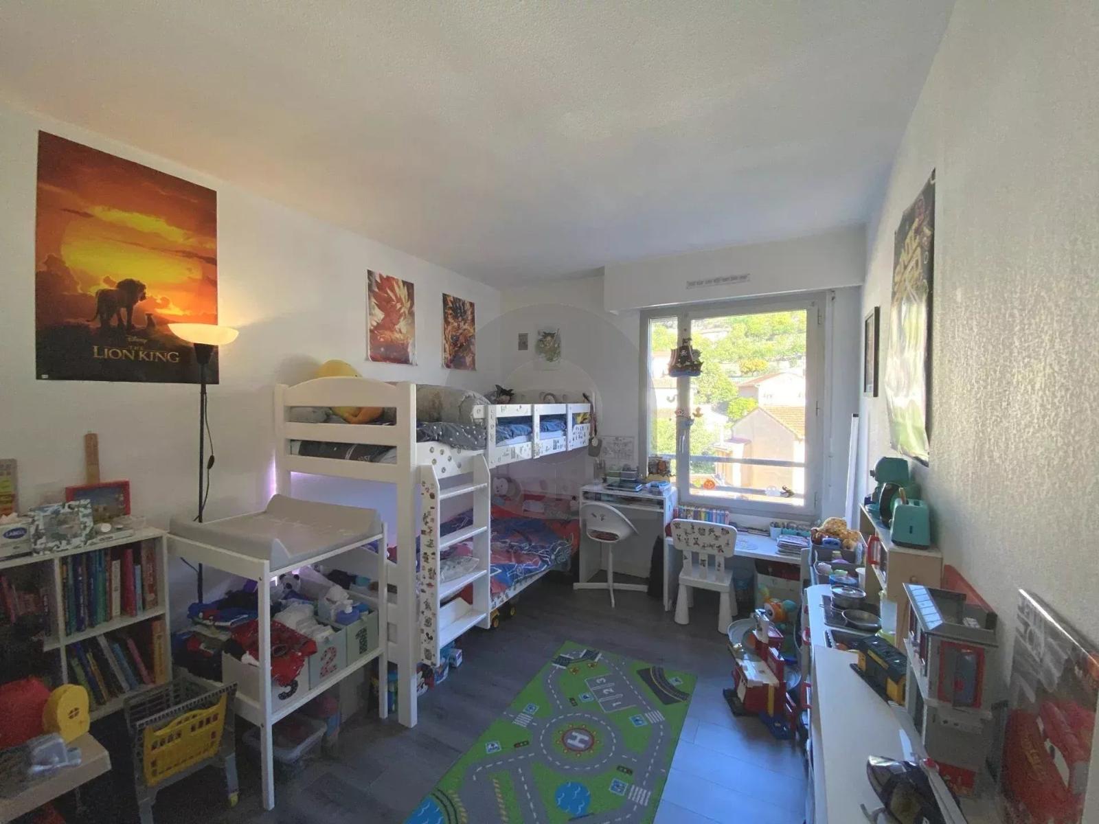 A VENDRE MENTON BORRIGO 3P 65M2 CLEF EN MAIN TERRASSE CAVE GARAGE NORMES P.M.R