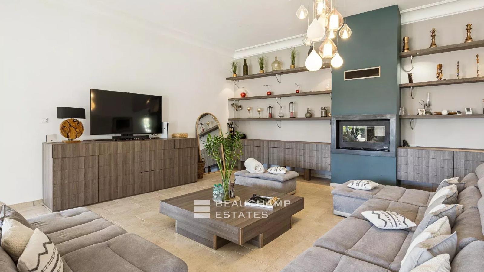 Villa néo-provençale 5 chambres avec piscine  - Nice Fabron