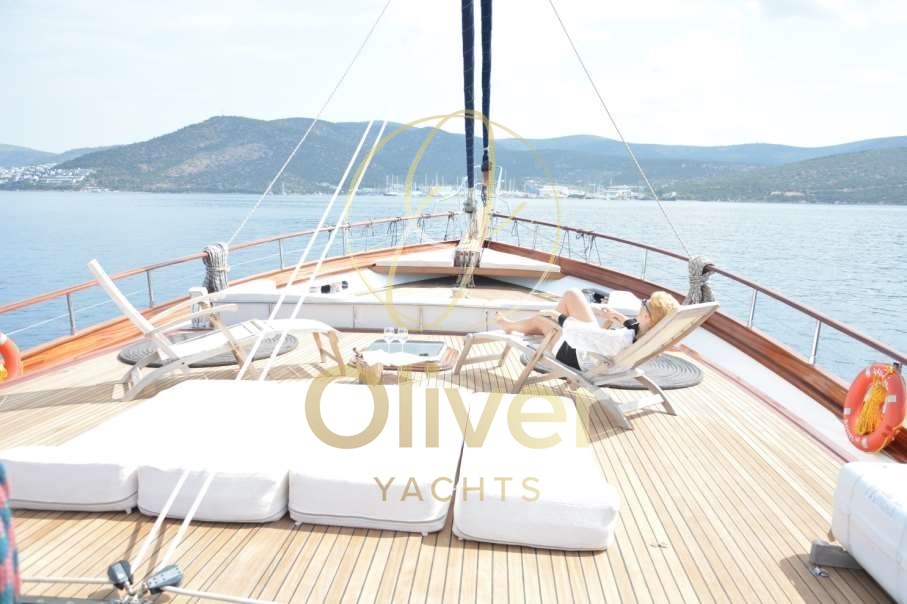 051e5_7621f651-9ea5-495a-8f68-541954ffc836.2048.jpg
