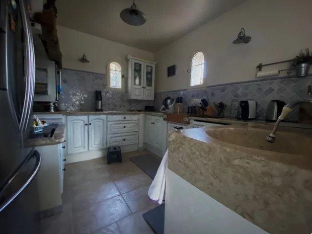 LES ARCS TRES BELLE  MAISON PROVENCALE DE  CHARME