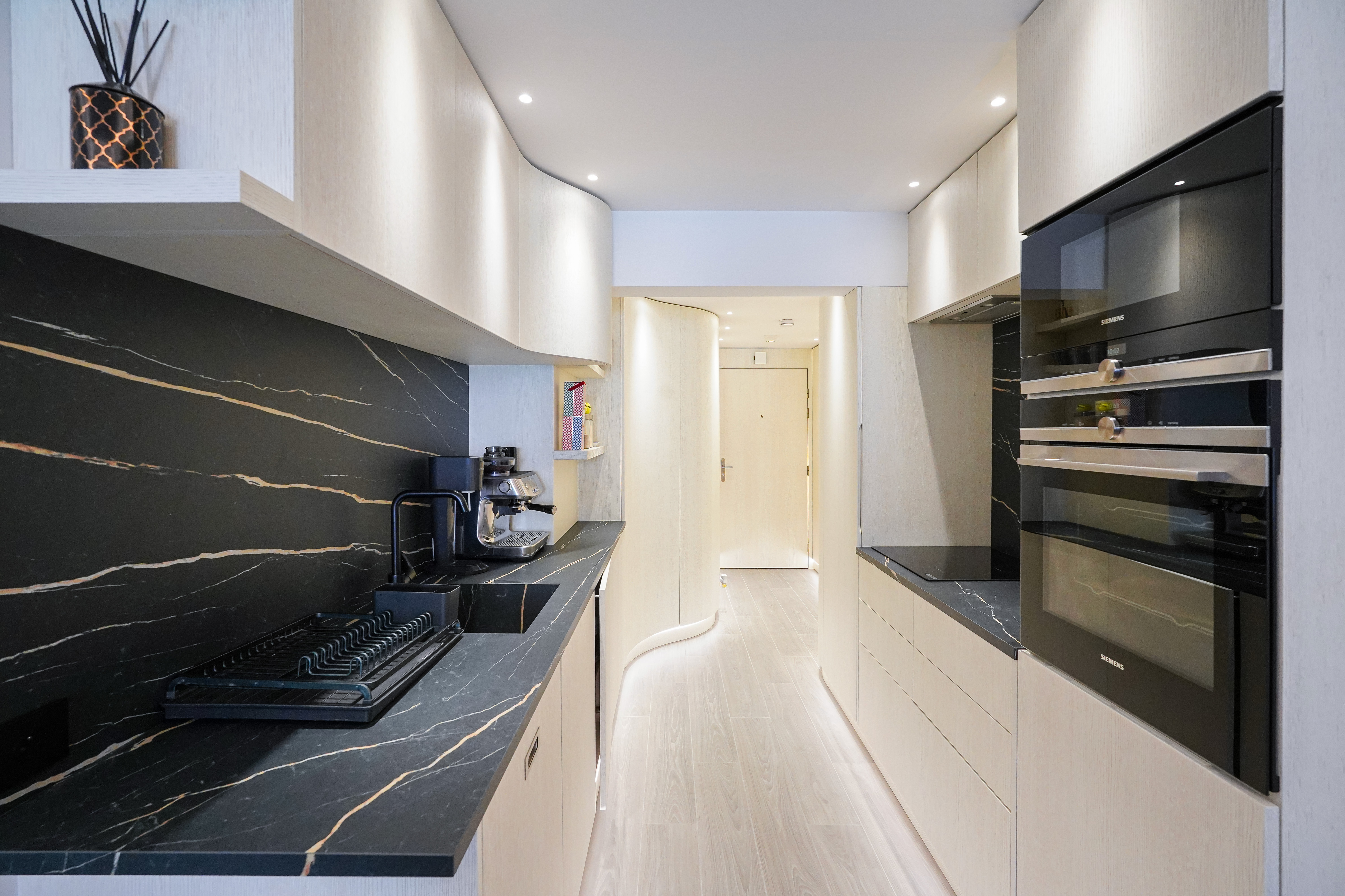 d520e_cuisine-fontvieille-barnes-valeri-agency-monaco-1778495780.jpg