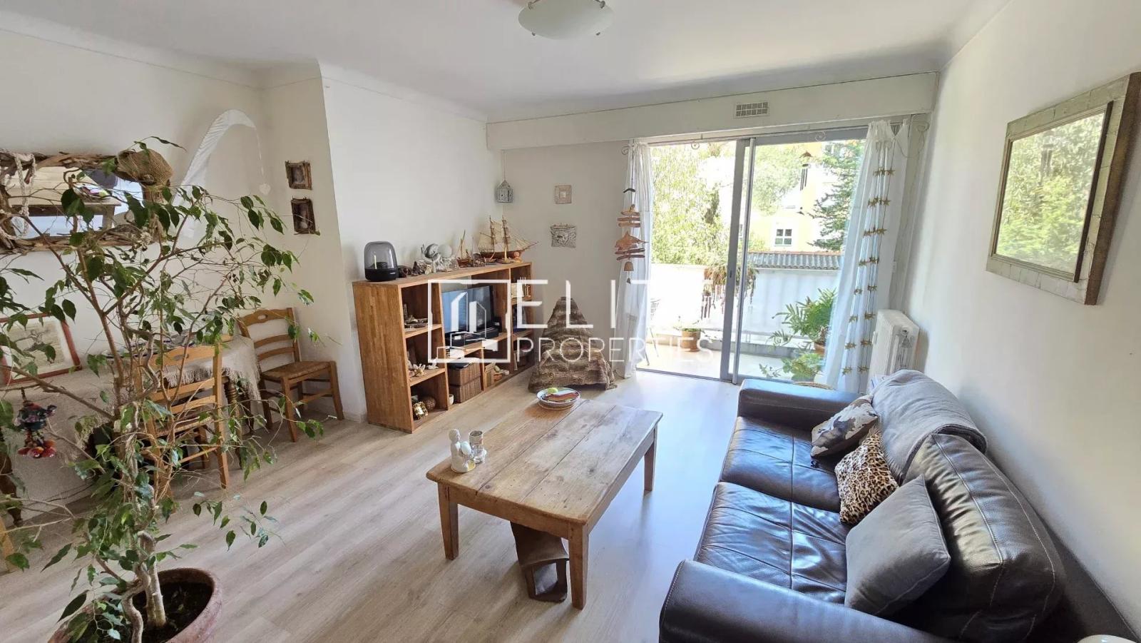 APPARTEMENT 3 PIÈCES DE 67 m² & GARAGE – CANNES