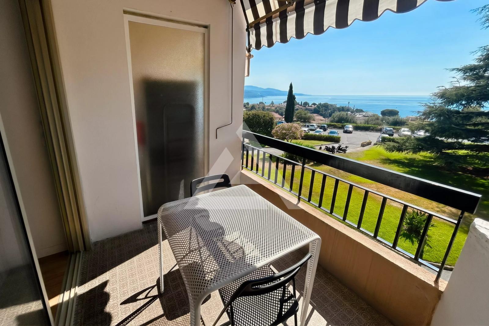 ROQUEBRUNE CAP MARTIN - 3P MEUBLE - PARKING ET CAVE