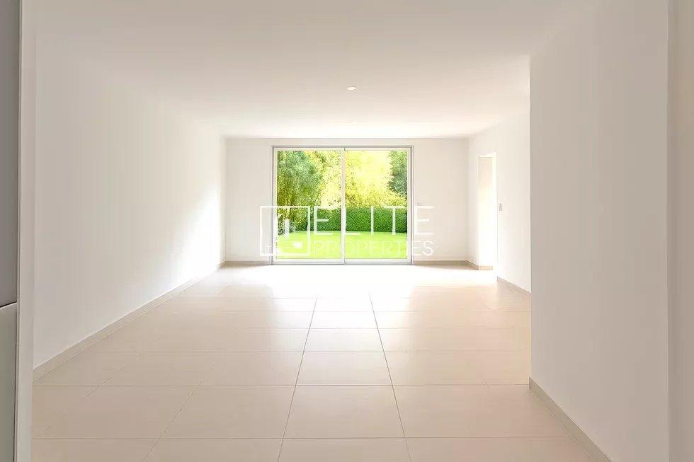 Mouans sartoux ESPACE ET NATURE POUR CE T4 - 80m² habitable + 598 m² de jardin