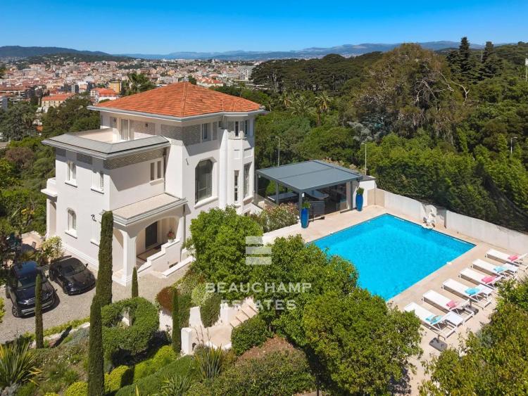 Villa 7 chambres Belle Époque avec vue mer - Cannes Basse Californie