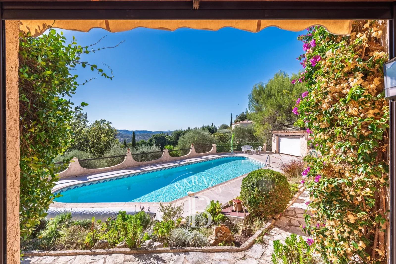 CABRIS - VILLA - CALME ET VUE PANORAMIQUE