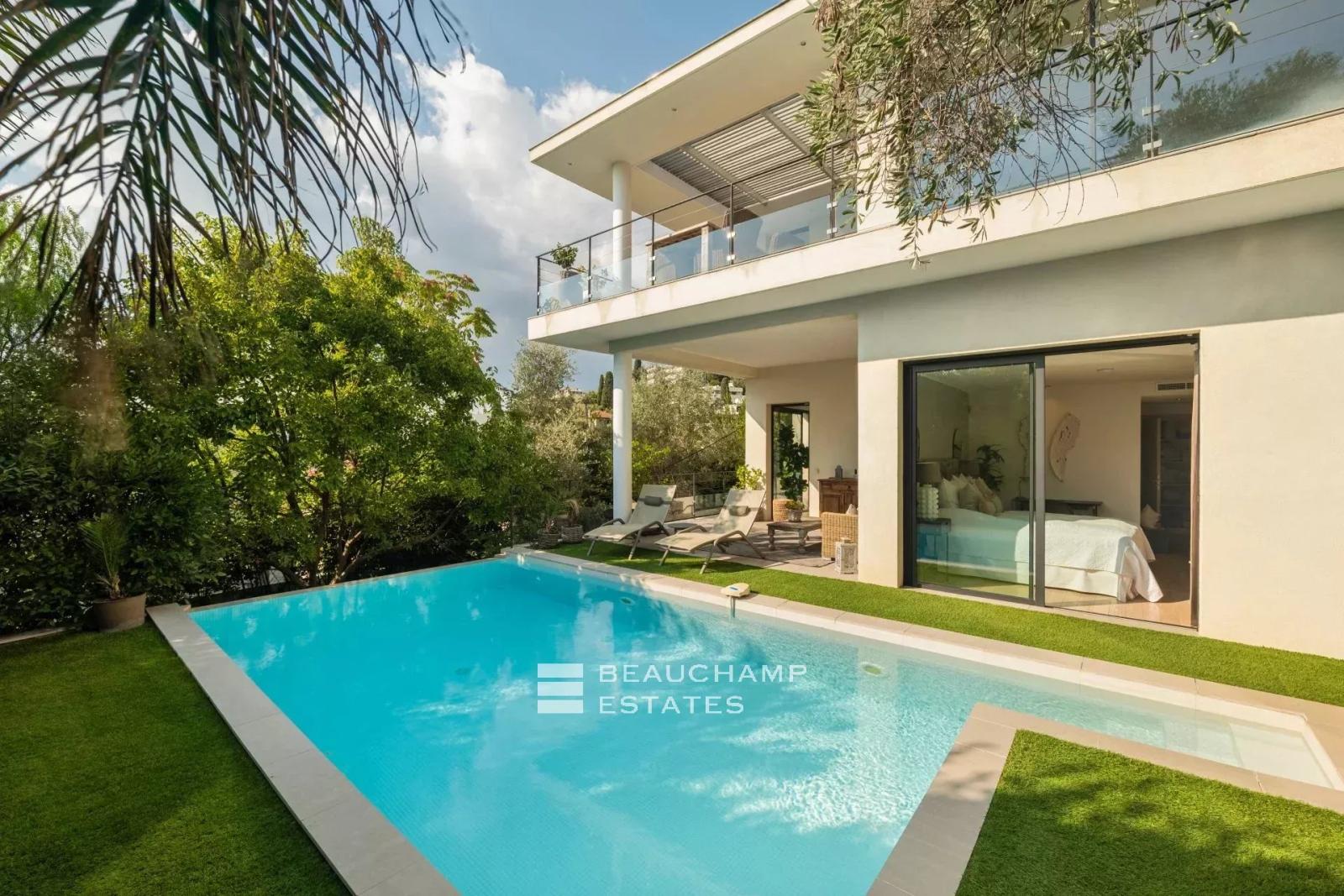 Villa contemporaine 5 chambres avec vue mer panoramique au Cannet