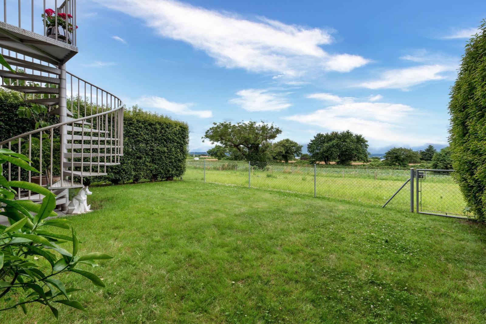 EN EXCLUSIVITÉ - Magnifique duplex de 5 chambres avec terrasses et jardins