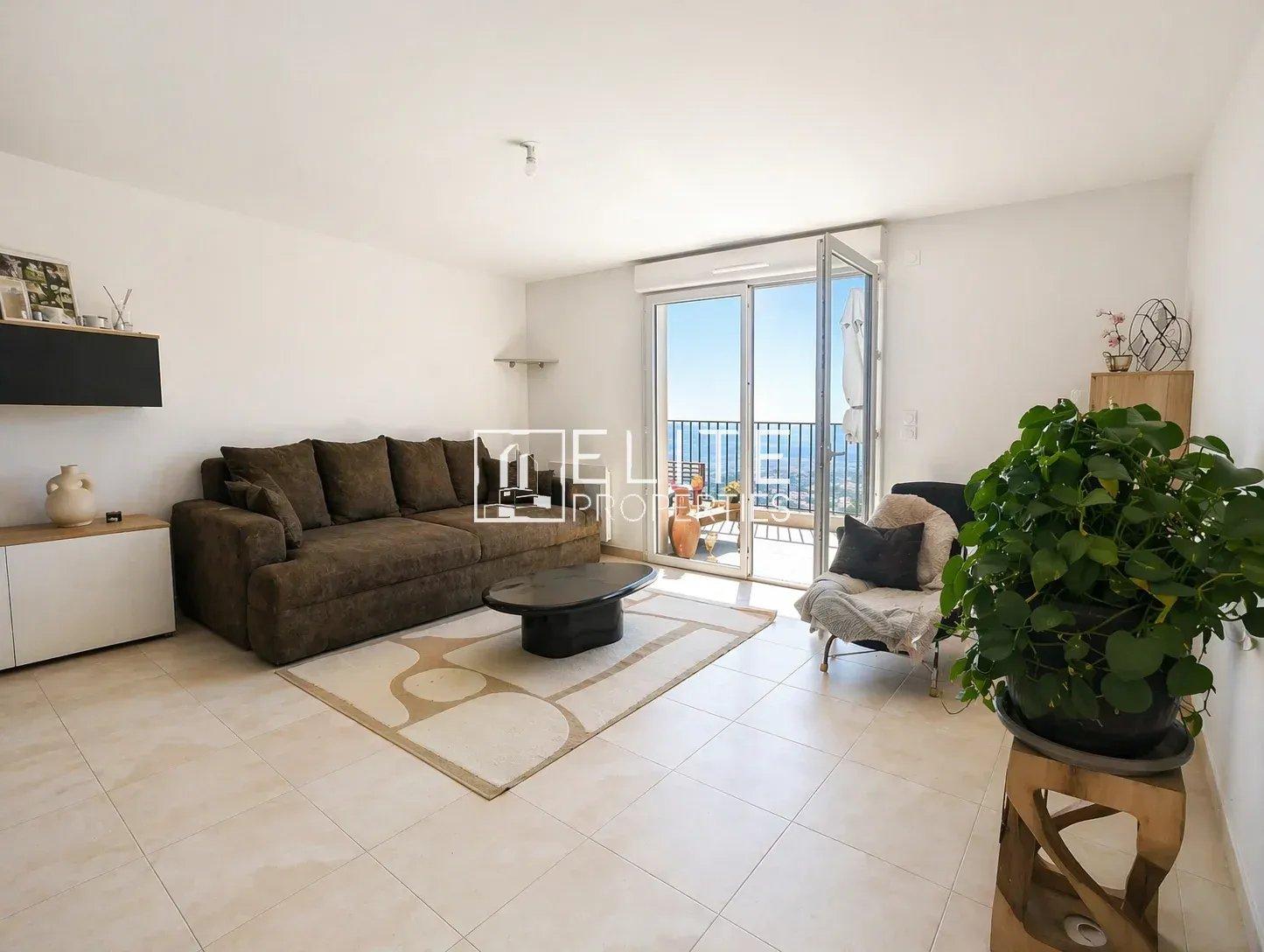EXCLUSIVITE - T4 Dernier étage vue mer - Terrasse - Parkings - Calme - Sud Est