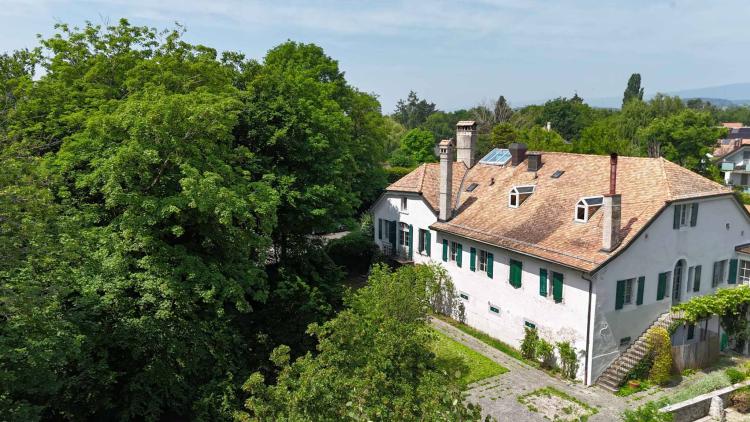 Propriété de caractère du XVIème siècle