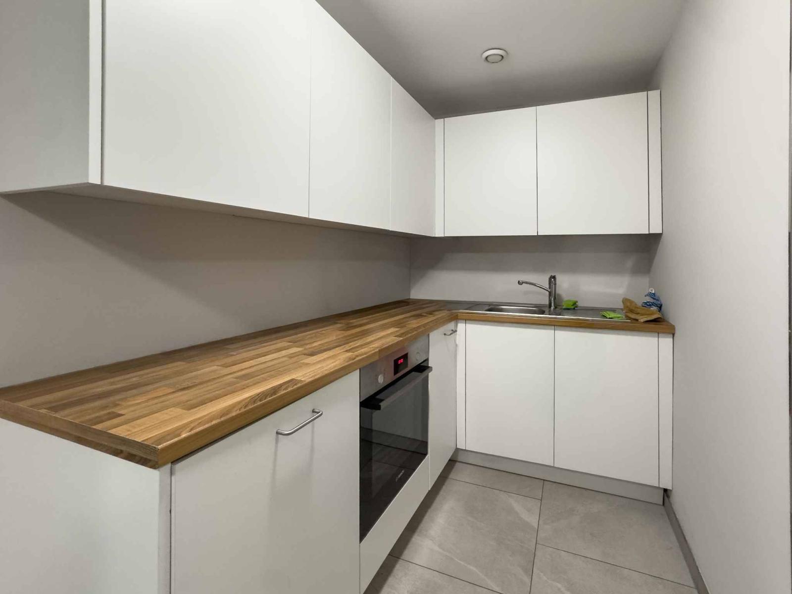 Magnifique surface artisanale de 505m2 de plain-pied