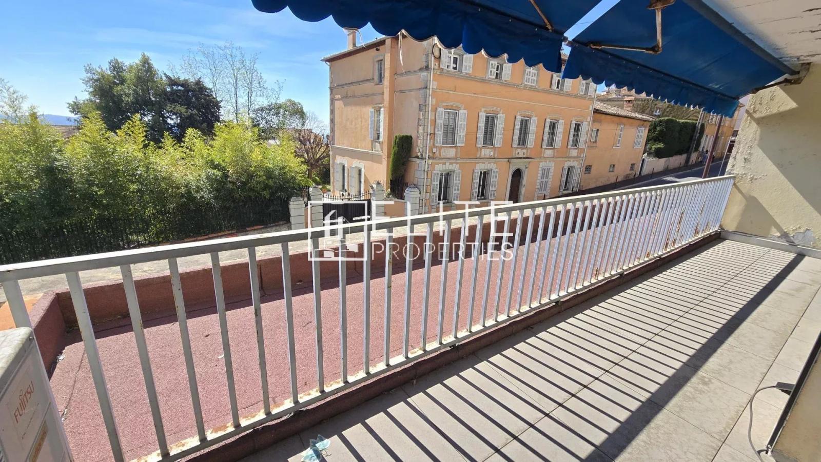 APPARTEMENT  2/3 PIÈCES 68m² + PARKING – GRASSE