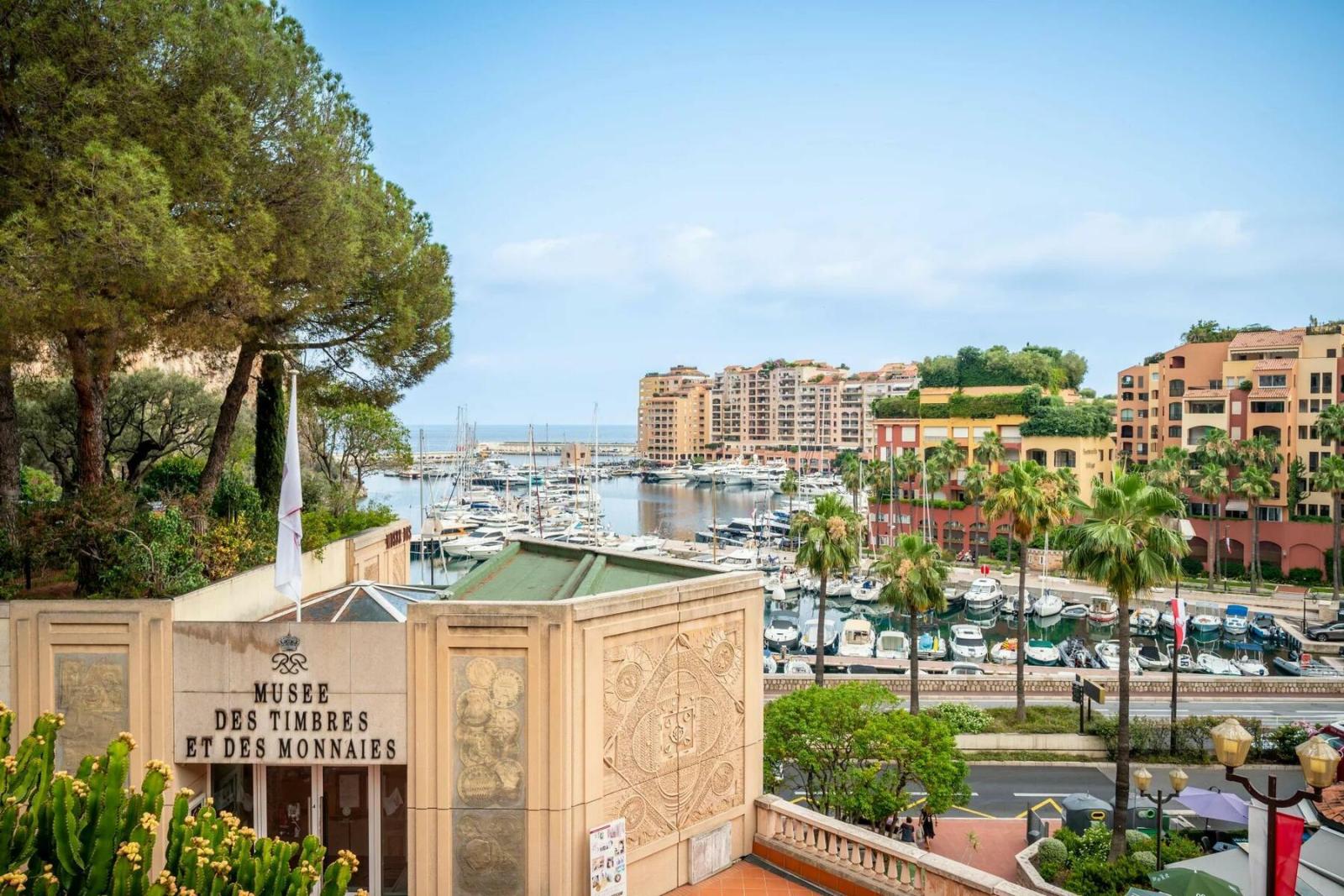 FONTVIEILLE: bureau de 20m2 en location