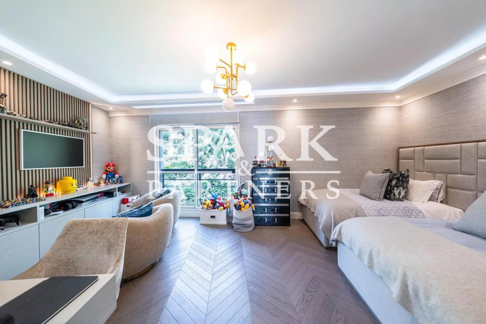 Roquebrune-Cap-Martin - Penthouse d'exception à la frontière de Monaco – Vue mer panoramique