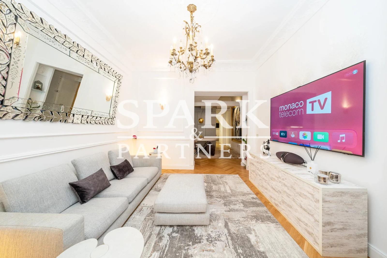 Monaco - Monte-Carlo - Charmant appartement de 3 pièces entièrement rénové