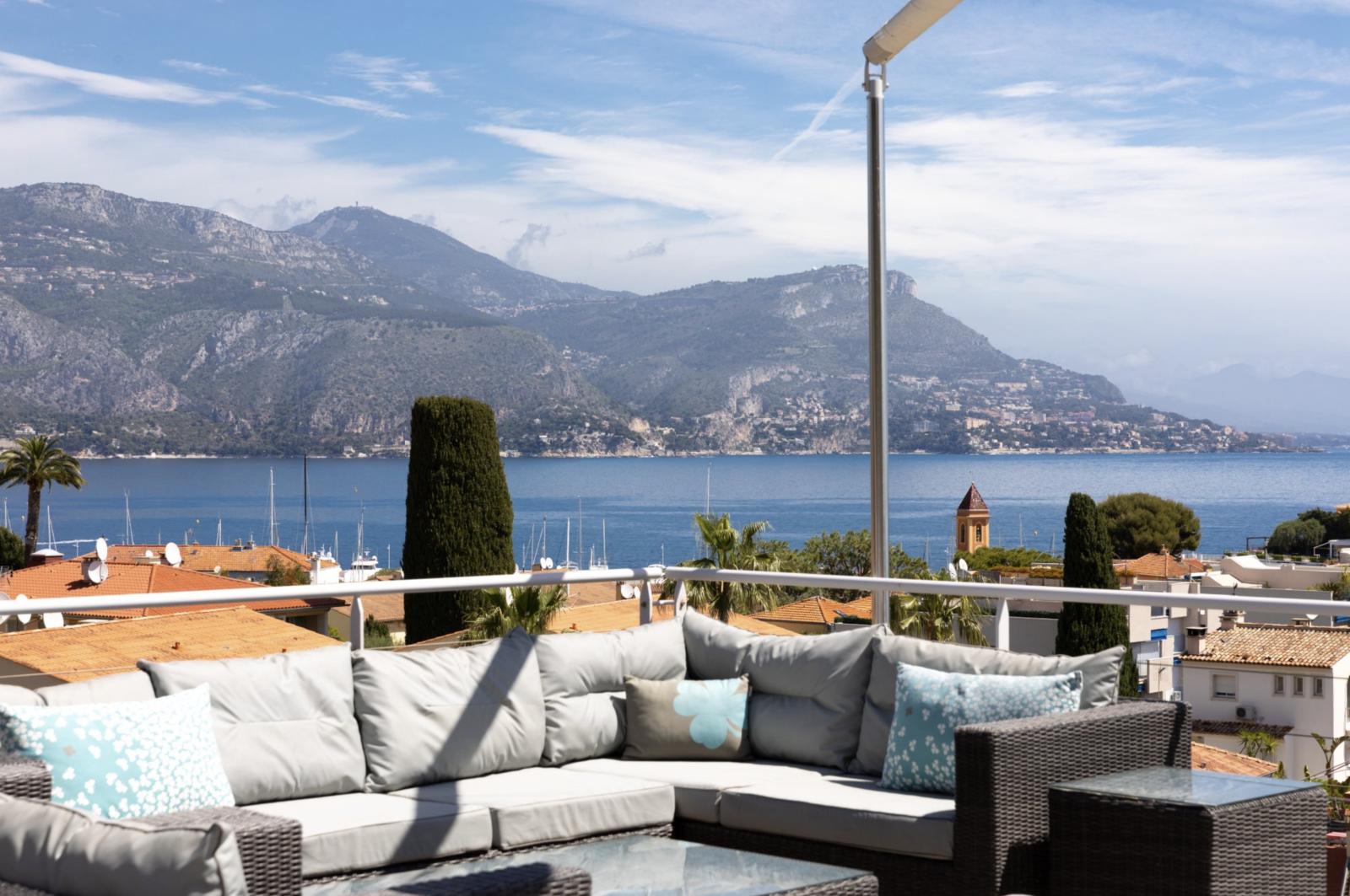 MAGNIFIQUE VILLA