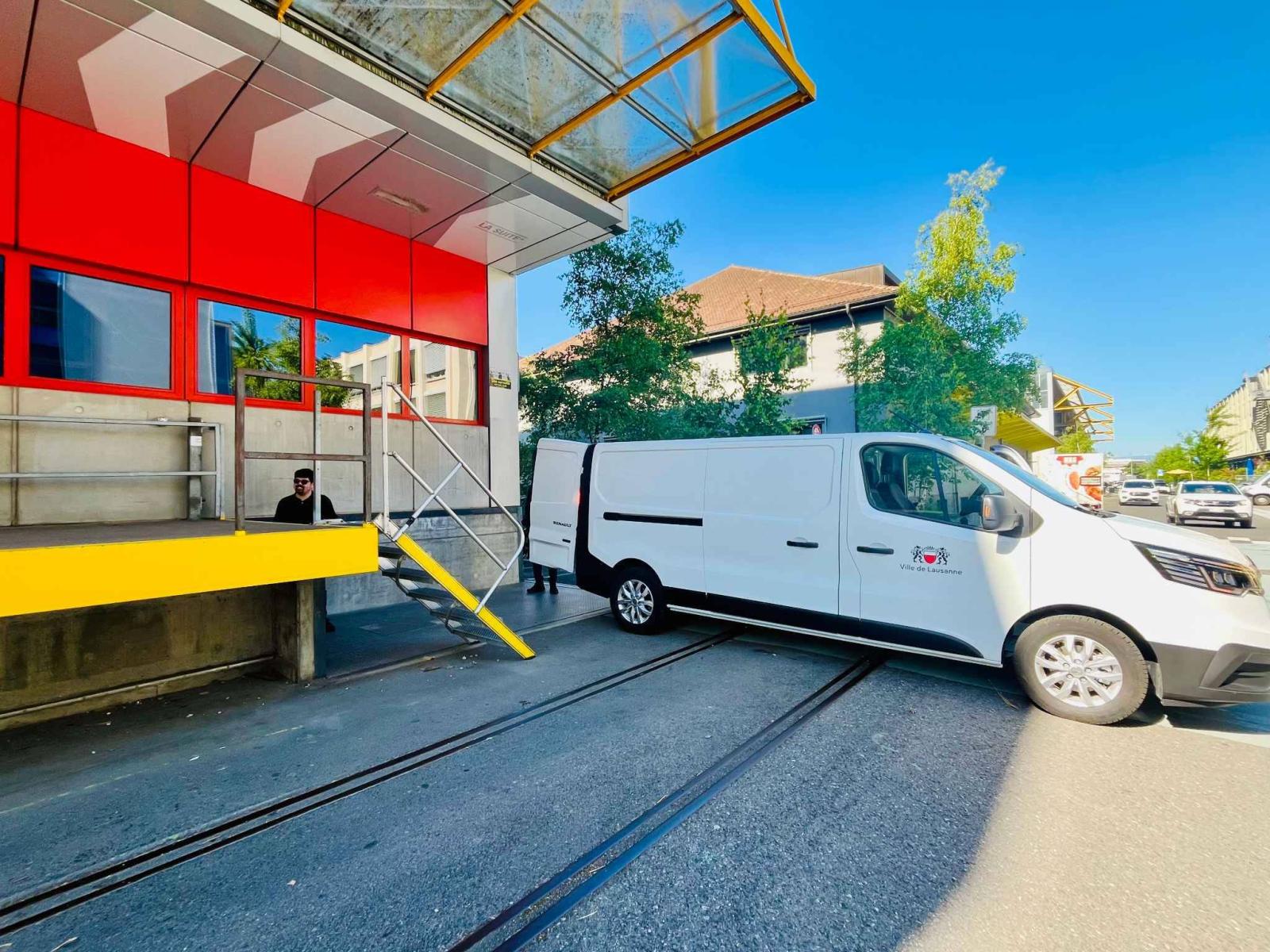 Lausanne : Espace industriel et commercial au RDC