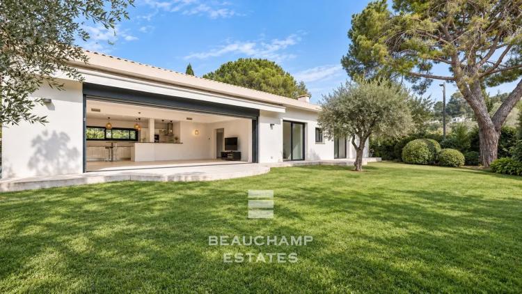 Villa de Plain-Pied avec Potentiel d'Agrandissement