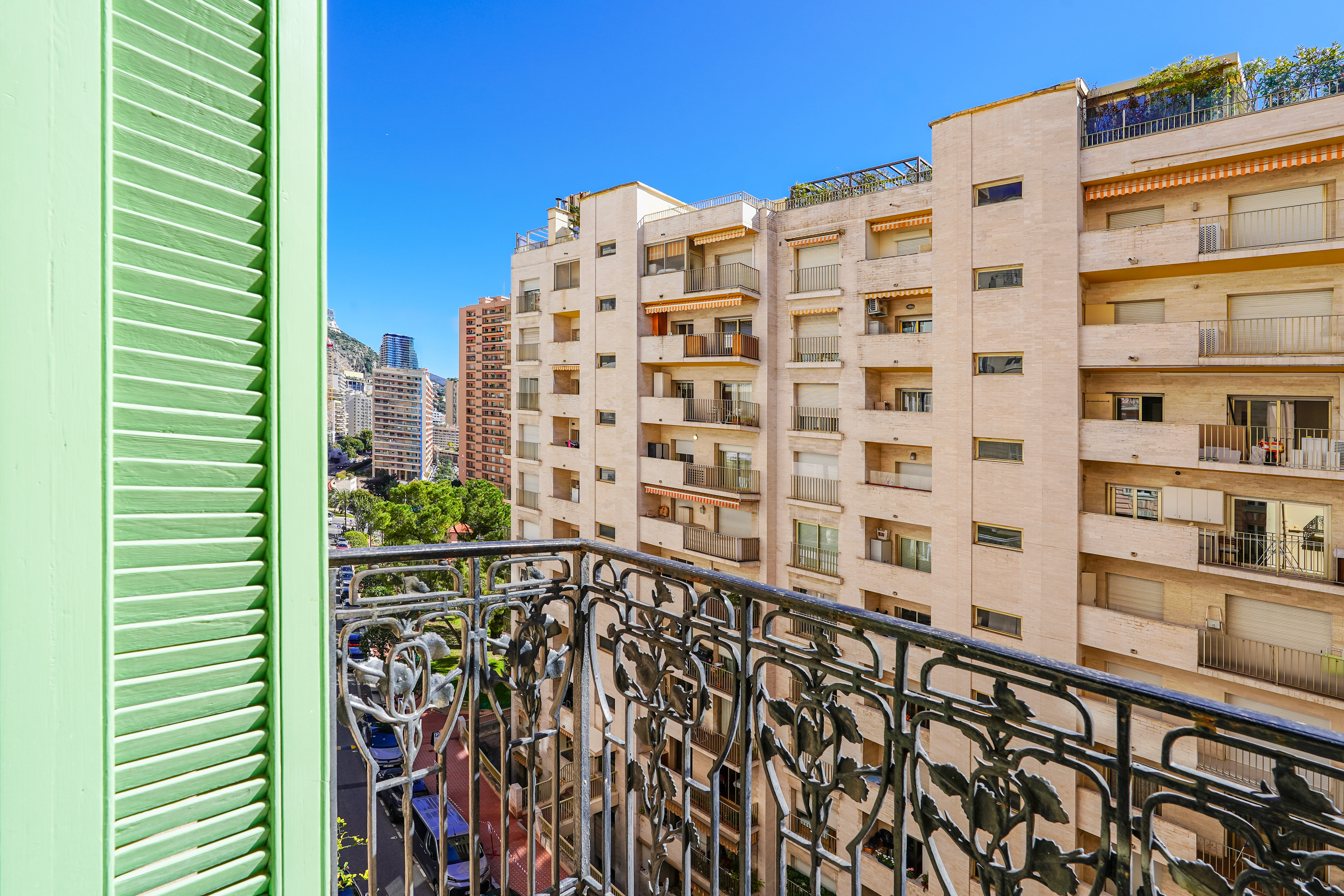 e4ea3_balcon-barnes-valeri-agency-monaco-1774610666.jpg