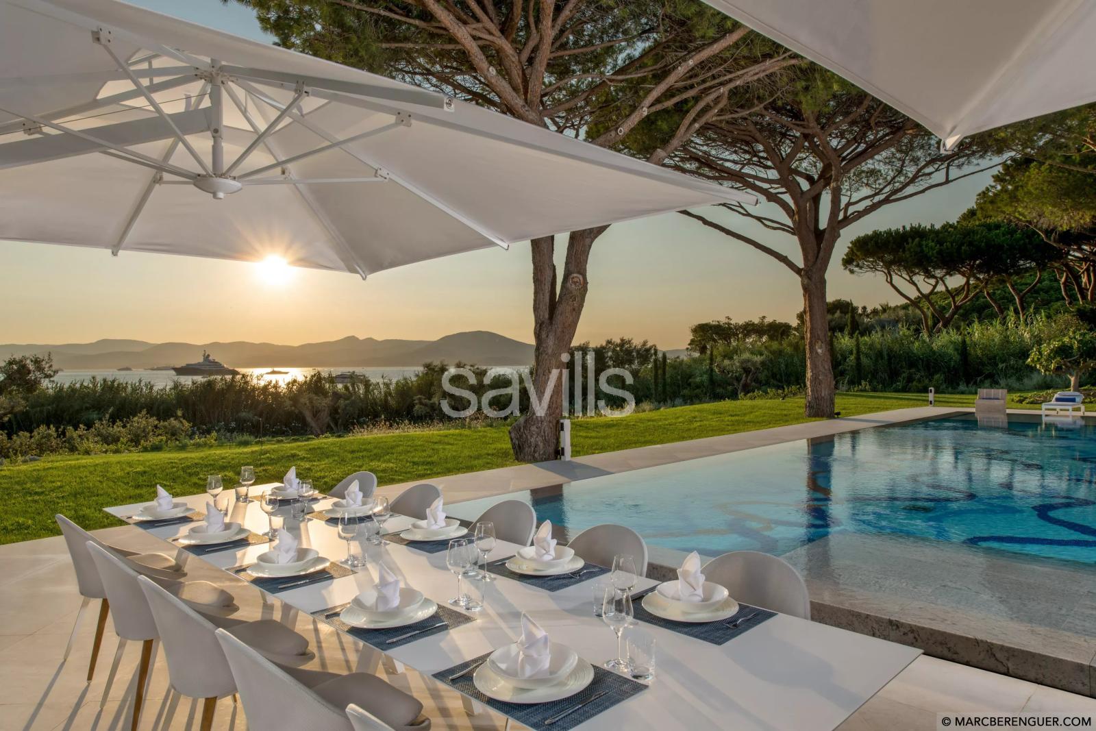 Luxe absolu face à la baie de Saint-Tropez