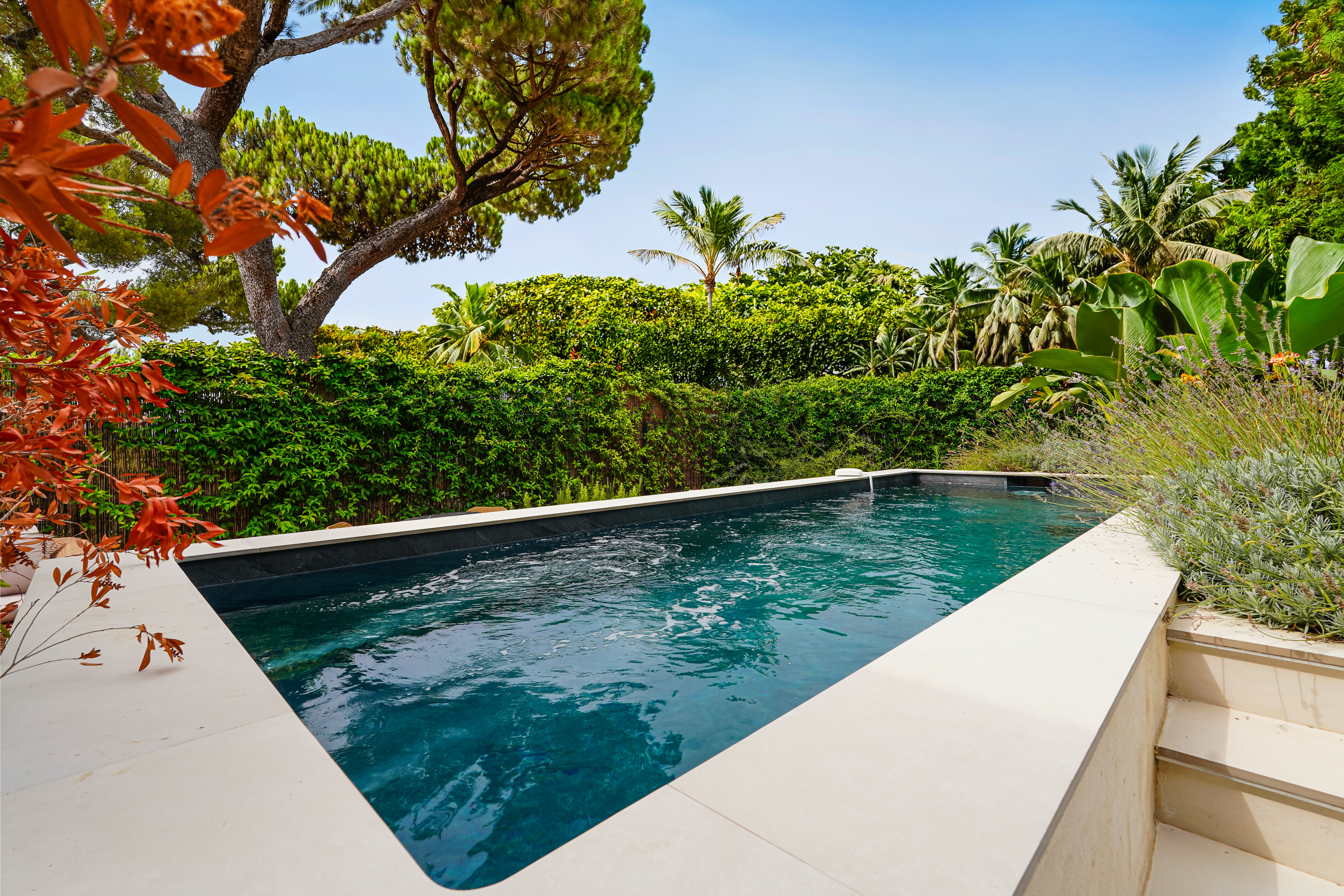 E740Q_piscine-valeri-agency-by-jm-barei.-1786029201.jpg