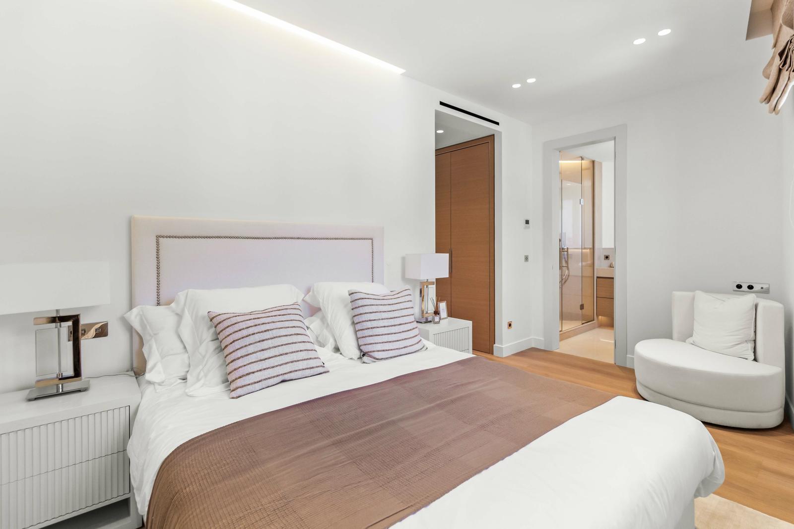 Le Bettina : Penthouse Duplex avec Piscine Privée et vue Panoramique sur la Principauté