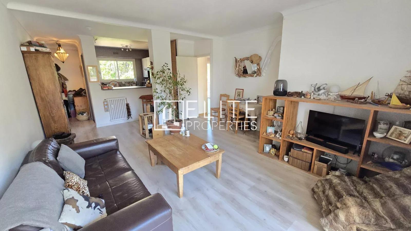 APPARTEMENT 3 PIÈCES DE 67 m² & GARAGE – CANNES