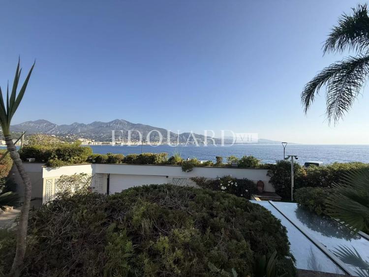 Villa d'exception dans le prestigieux quartier du Cap Martin, proche de la Principauté de Monaco