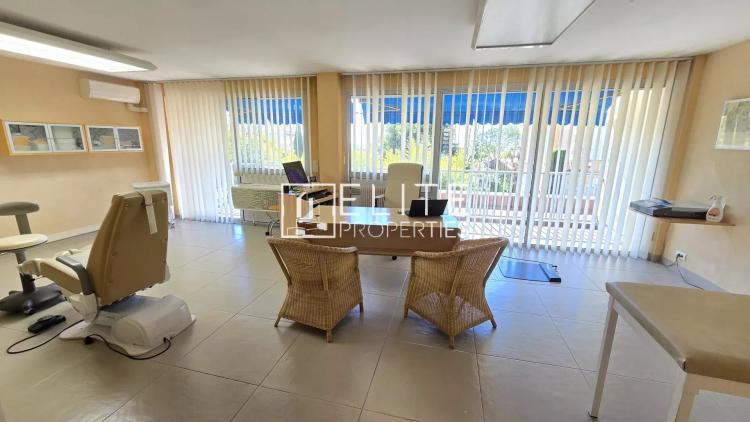 APPARTEMENT  2/3 PIÈCES 68m² + PARKING – GRASSE