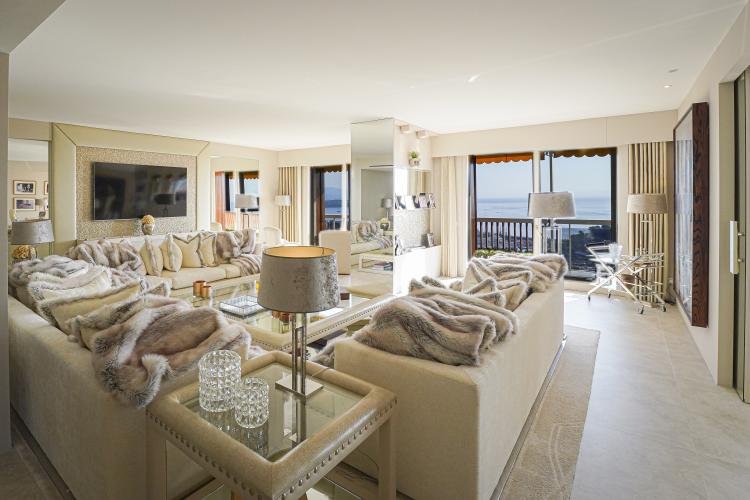 Rare ! Magnifique appartement de Maître meublé avec vue panoramique !