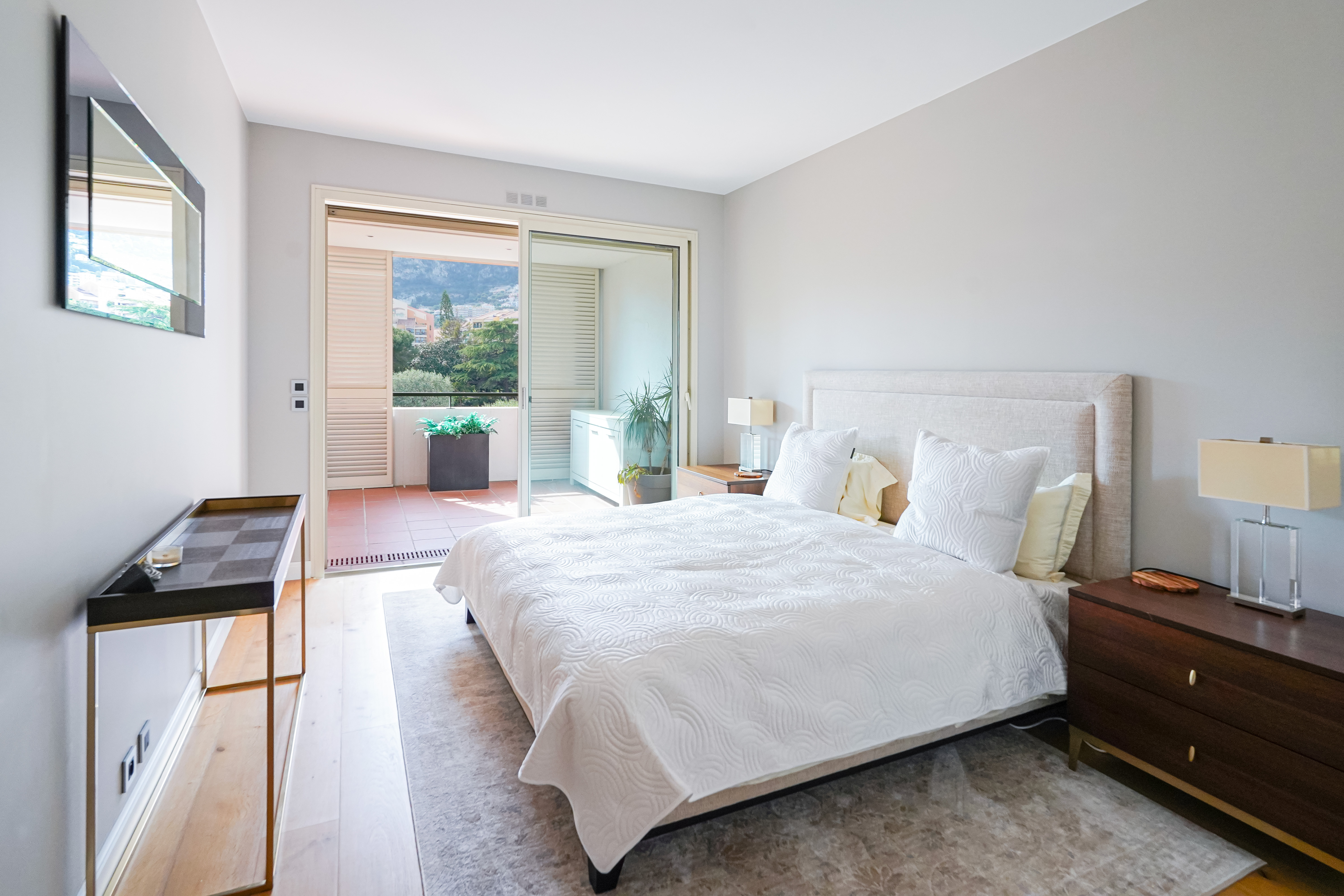 edaec_chambre-1-barnes-valeri-agency-monaco-1776689943.jpg