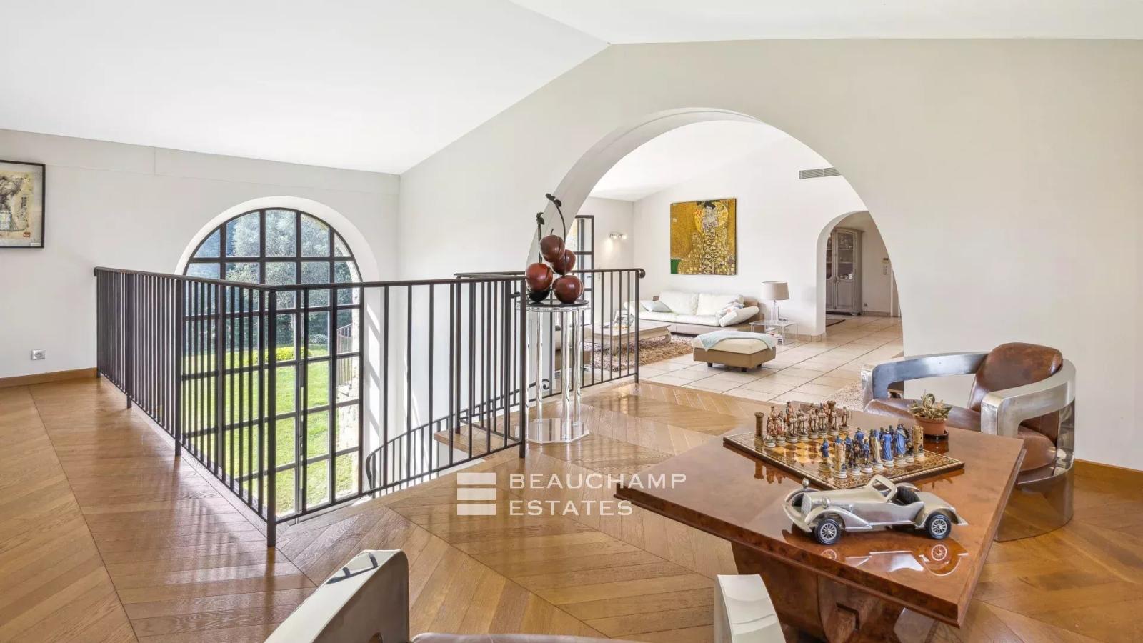 Villa provençale avec vue colline - Mougins