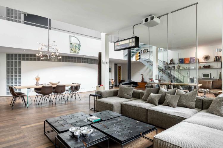 Loft urbain et contemporain, rare à la vente !