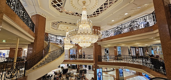eK8s8_photo-metropole-shopping-center-1767954512.jpg