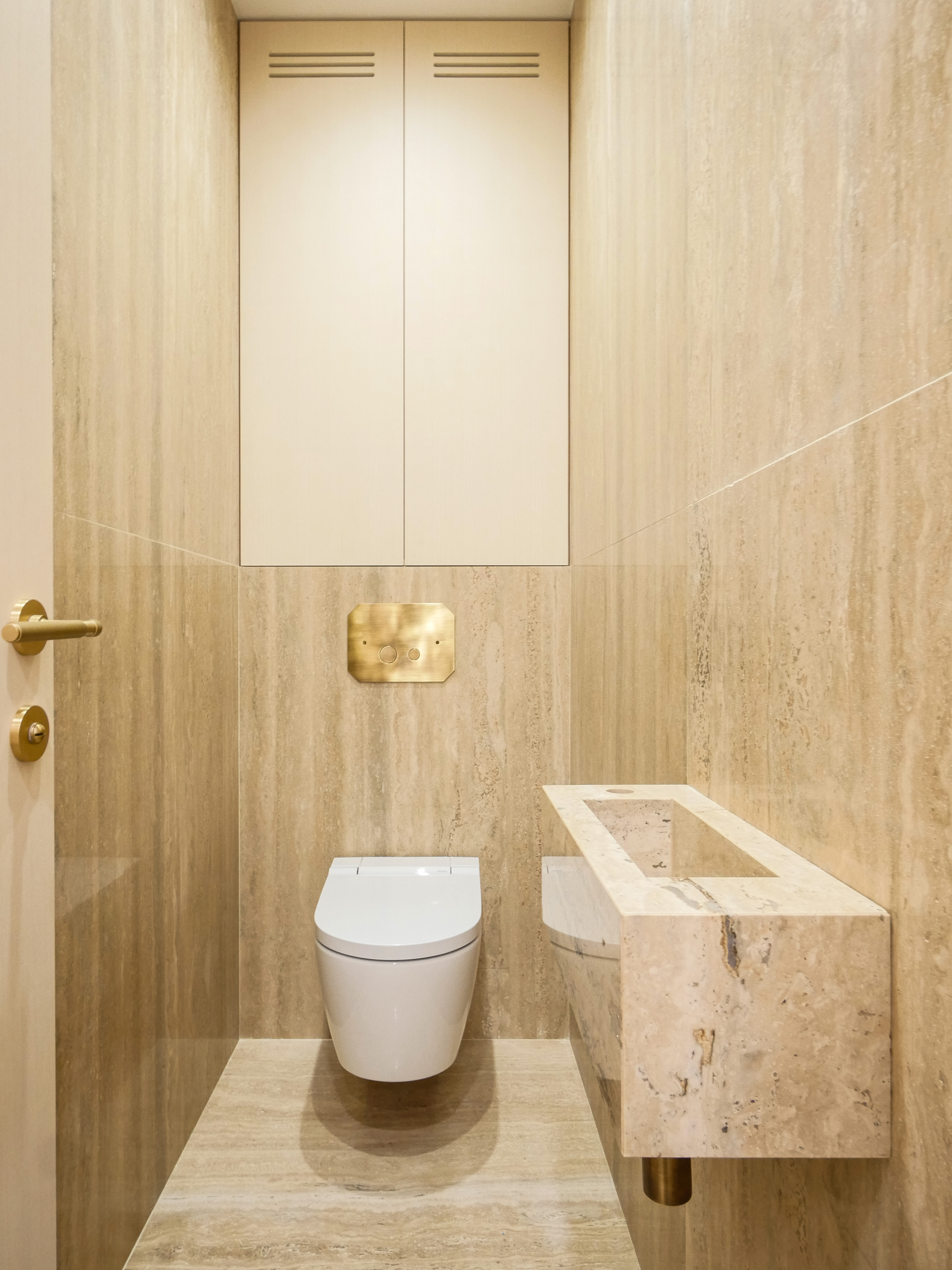 eNhe7_toilette-1722951757.jpg