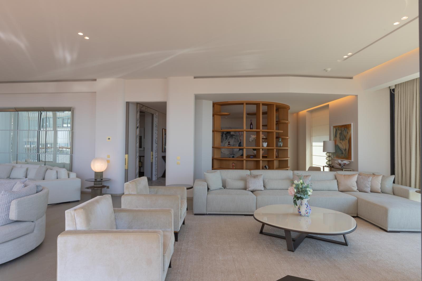 Duplex 6-pièces meublé dans la plus prestigieuse résidence de Monaco, le One Monte-Carlo
