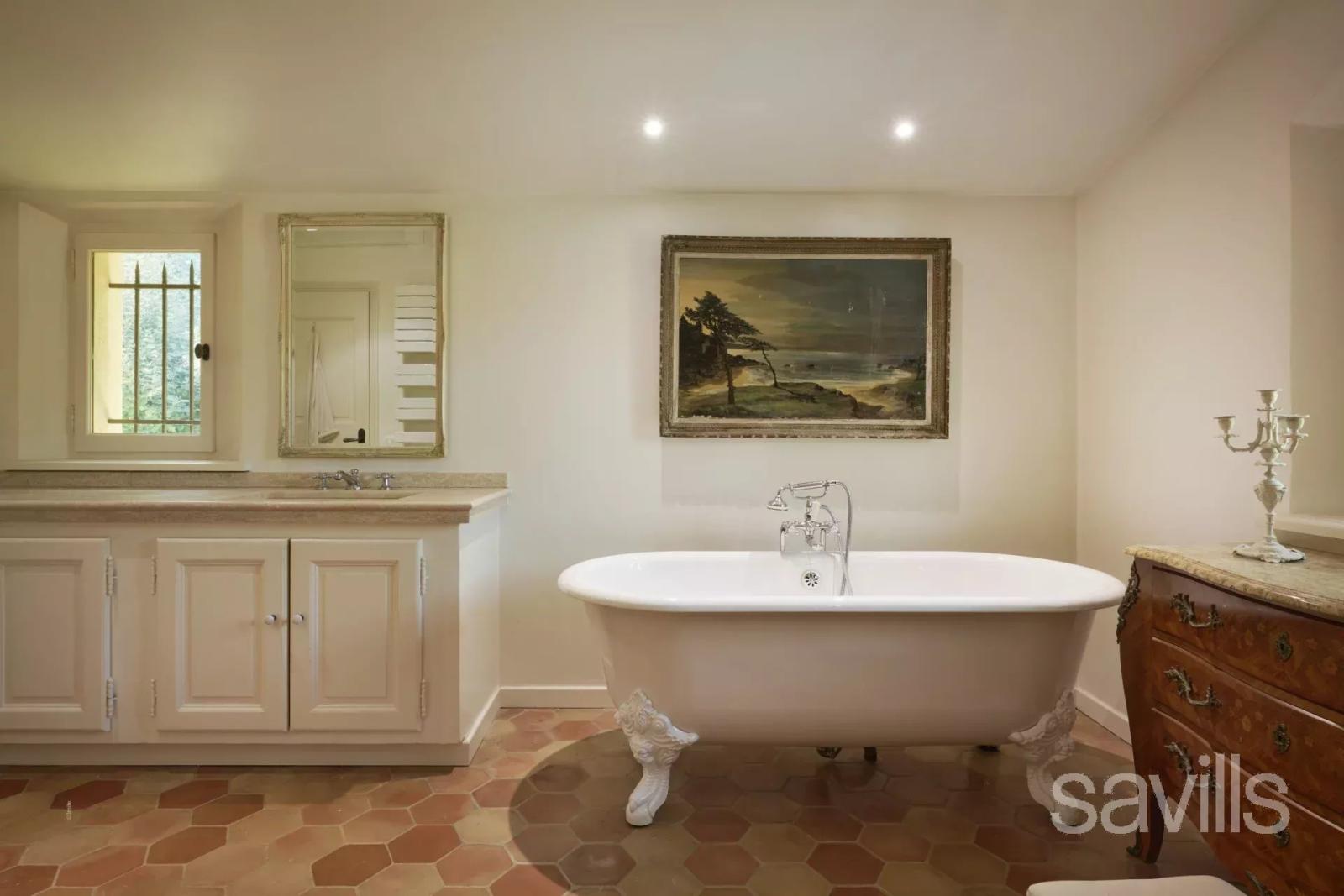 Propriété d’exception avec vues panoramiques