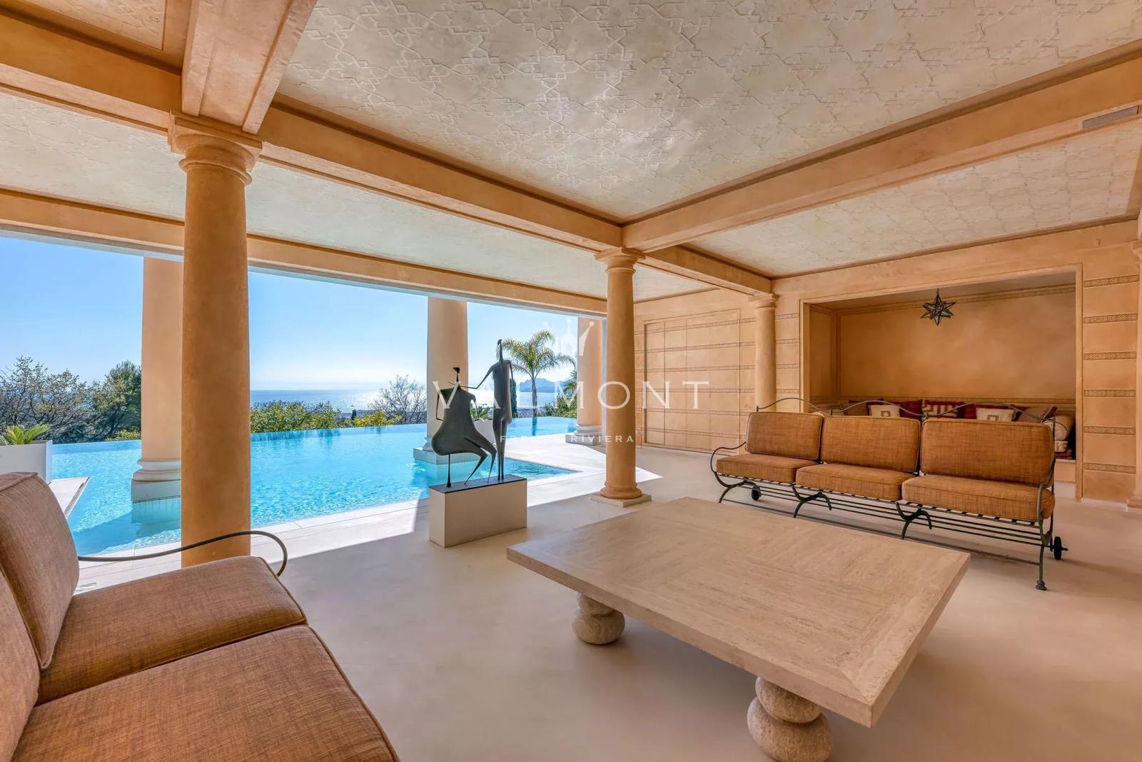 PROPRIÉTÉ D’EXCEPTION SUR LES HAUTEURS DE CANNES