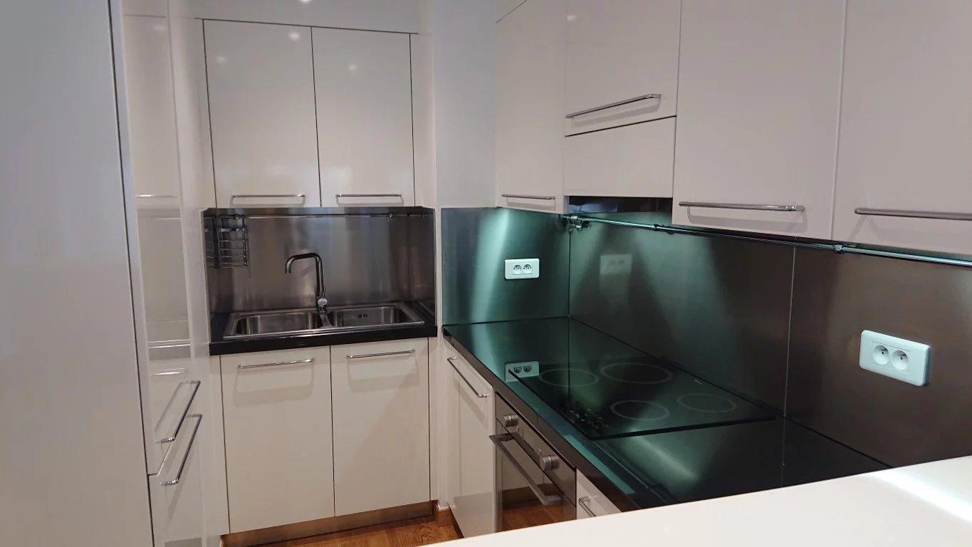 LOCATION STUDIO – FONTVIEILLE – LE CIMABUE