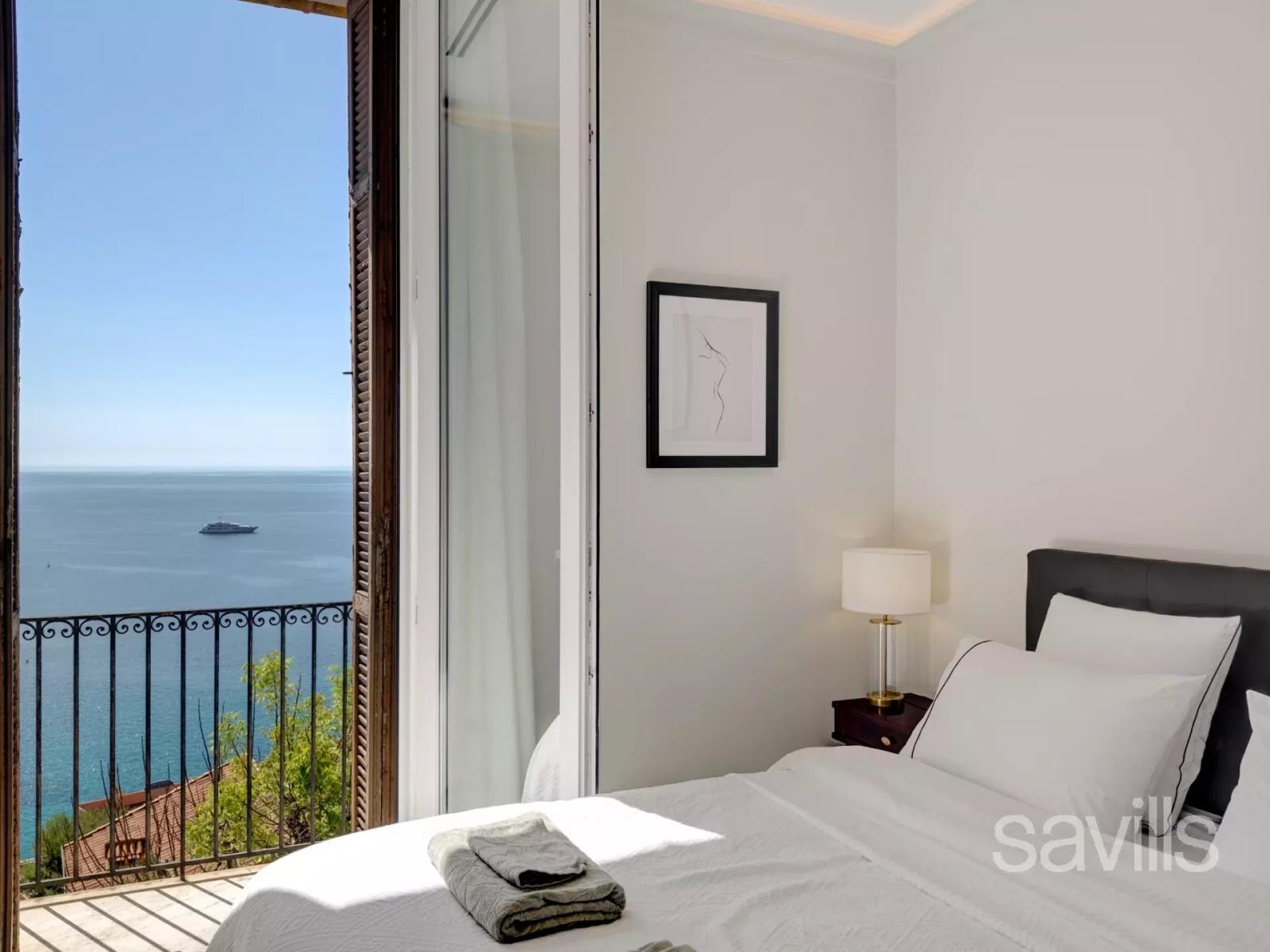 Dernier étage dans la villa - vue mer panoramique